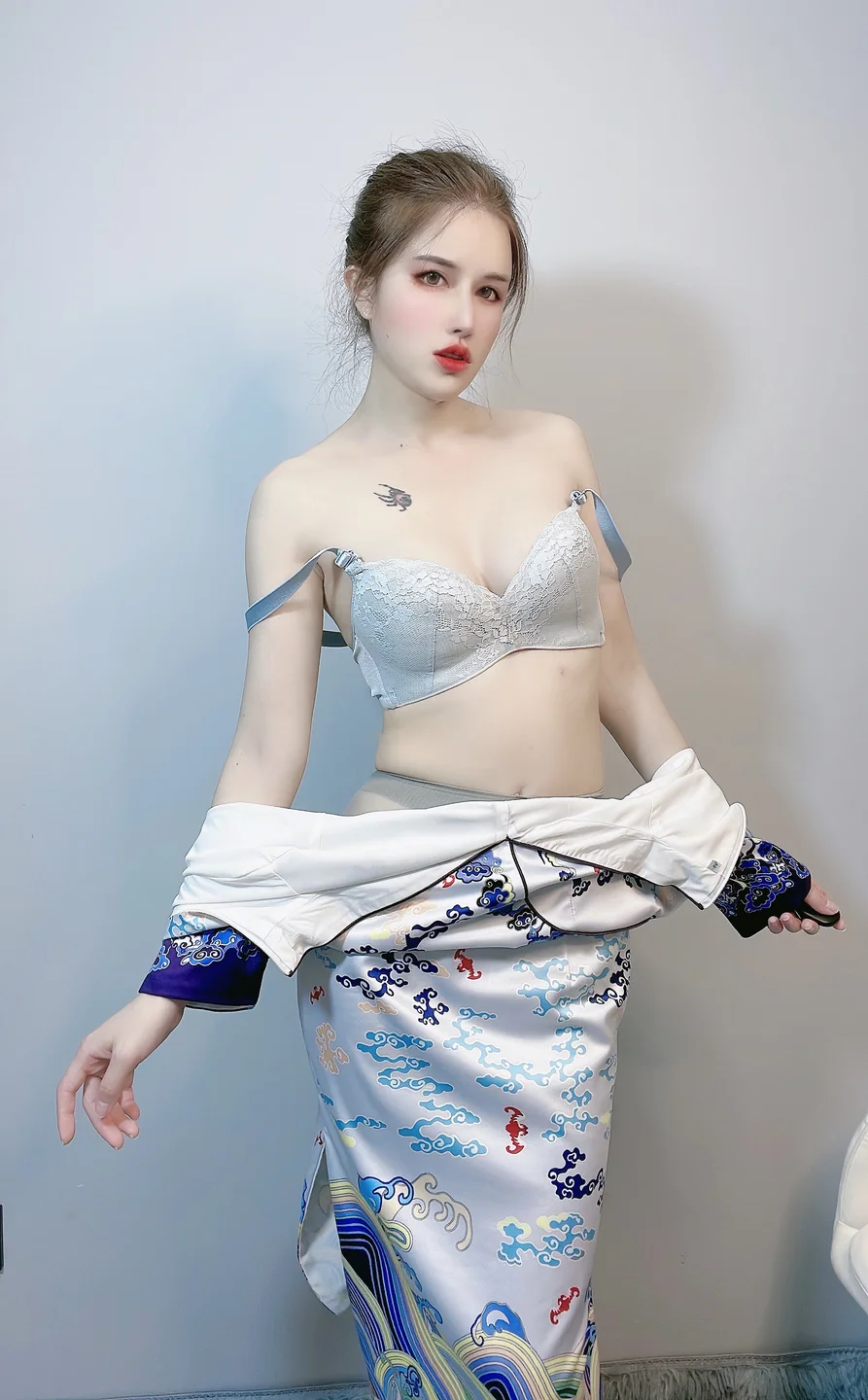 鹿八岁baby_No_089_海航中式旗袍空姐_28P,1V_1_35GB tg@simisebaisi 【丝足阁】016.webp